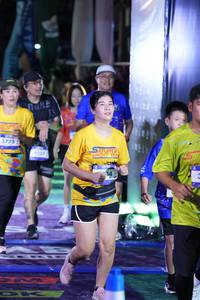 BIB: 3775, 4035
                            <button type="button" onclick="openModal(26224297)" class="btn btn-primary btn-sm float-right btn-popup" data-toggle="modal" data-target=".modal-high-quality">
                        <i class="fas fa-shopping-cart"></i> Add to Cart
                    </button>
                                            <button type="button" onclick="isThisMe(26224297, true)" class="btn btn-success btn-sm float-right btn-popup btn-isme hidden" data-toggle="tooltip" data-placement="bottom" title="นี่คือรูปของคุณใช่ไหม คลิกที่นี่เพื่อเอาเข้าอัลบั้ม">
                        <i class="fas fa-plus"></i> Add to album
                    </button>
                    <button type="button" onclick="isThisMe(26224297, false)" class="btn btn-warning btn-sm float-right btn-popup btn-isnotme hidden">
                        <i class="fas fa-ban"></i> Remove from album
                    </button>